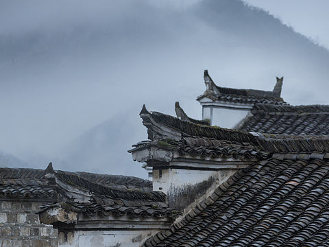 无烟雨不徽州