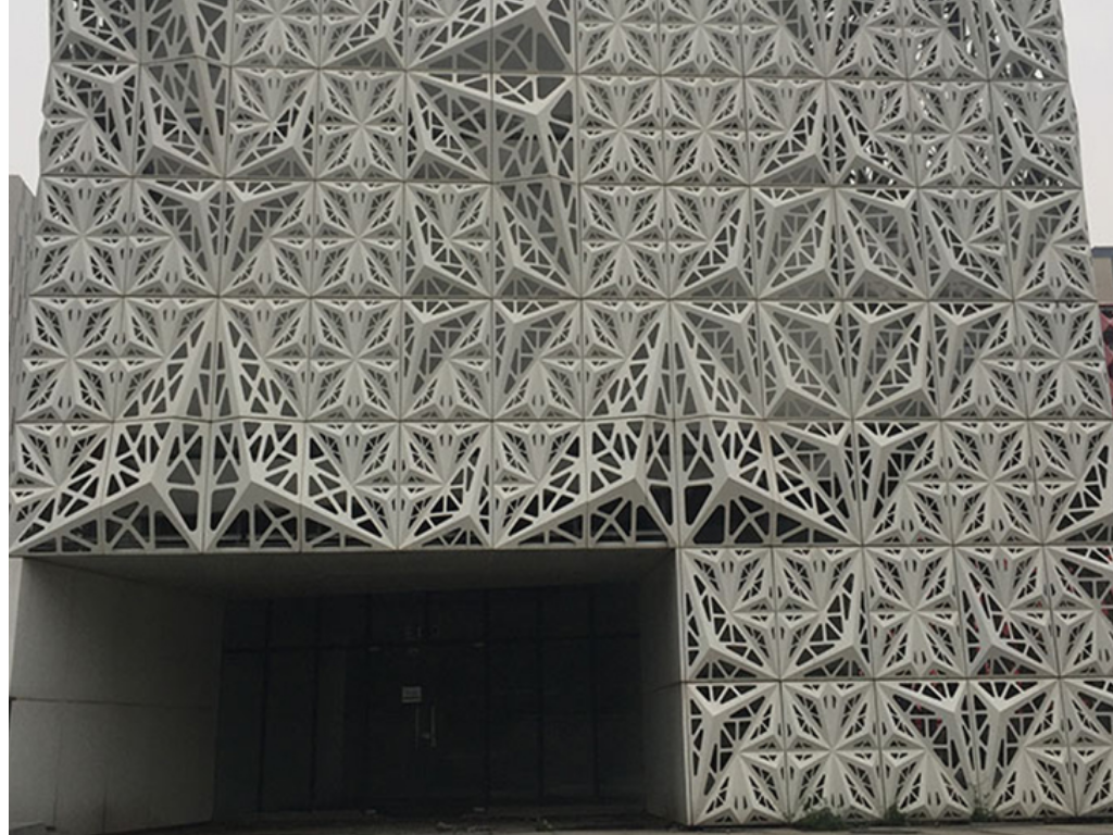 【佛山新景】定制镂空雕花铝单板 窗花外墙铝装饰板厂家批发-阿里巴巴