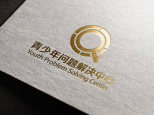 青少年问题解决中心LOGO
