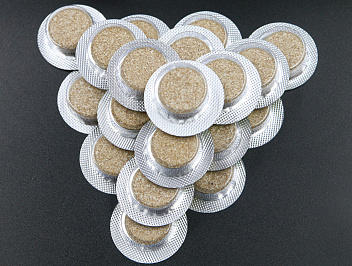 地龙蛋白压片糖果（个人主页-ZMjA4OTE2NDQ=） - 产品摄影 - 站酷设计师用户名QAZ原创素材 - 站酷ZCOOL