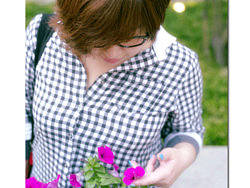 趁我们还年轻，多走几步路，多欣赏下沿途的风景......（个人主页-ZMTAzMTU1Mg==） - 人像摄影 - 站酷设计师咪噜咪噜原创素材 - 站酷ZCOOL