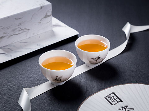 黑与白