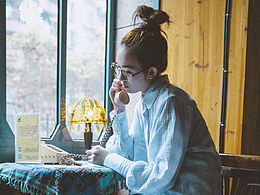 朦影咖啡屋复古胶片时代