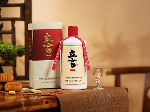 白酒摄影｜国立酒业酱香型白酒立言酒