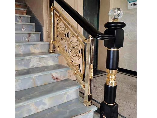 别墅铝艺楼梯扶手的制作流程要规范