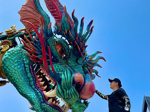 大型仿生巨兽装置金陵辟邪