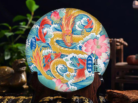 工笔画《瑞龙》系列在高端茶品牌中的应用