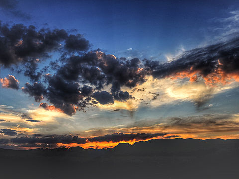 山外山，虹外虹（个人主页-ZNDY4NzQ2OTY=） - 风光摄影 - 站酷设计师艾梦鱼原创素材 - 站酷ZCOOL