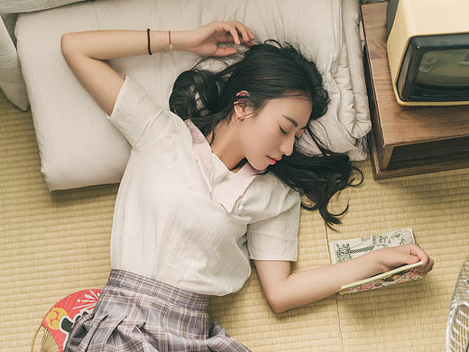 匆促那年（個人主頁-ZMTc0ODg4NjA=） - 人像攝影 - 站酷設(shè)計師胡金豪學叔原創(chuàng)素材 - 站酷ZCOOL