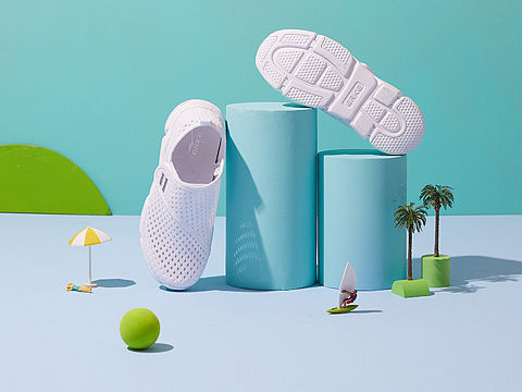 电商摄影l鸿星尔克童鞋