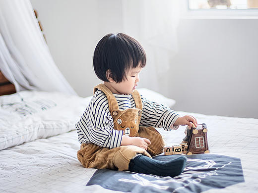 快乐的亲子时光（个人主页-ZMzMyODU3MzY=） - 人像摄影 - 站酷设计师鱼山海月石老师原创素材 - 站酷ZCOOL