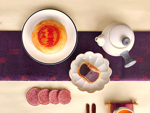 仁和·潮式朥饼 | FourteenStyle美食摄影（个人主页-ZMzc3MTYyODA=） - 产品摄影 - 站酷设计师FourteenStyle原创素材 - 站酷ZCOOL