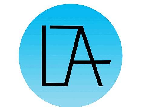 “DA”字母logo设计