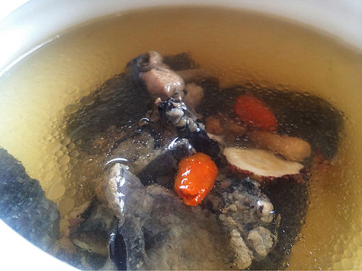 党参鹿茸乌鸡汤