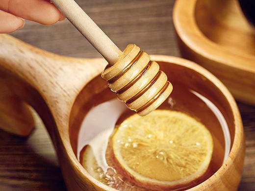 蜂蜜棒搅拌棒拍摄