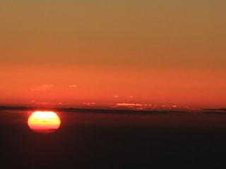 上面的世界（個(gè)人主頁-ZNTk3MjE4OA==） - 風(fēng)光攝影 - 站酷設(shè)計(jì)師米果migour原創(chuàng)素材 - 站酷ZCOOL