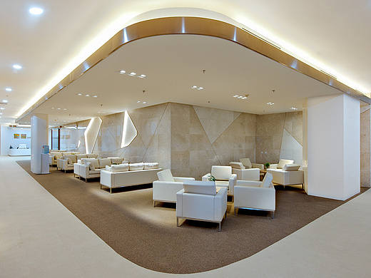 Le Jian Specialist Clinic 乐健专家门诊