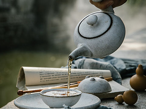 古镇饮茶