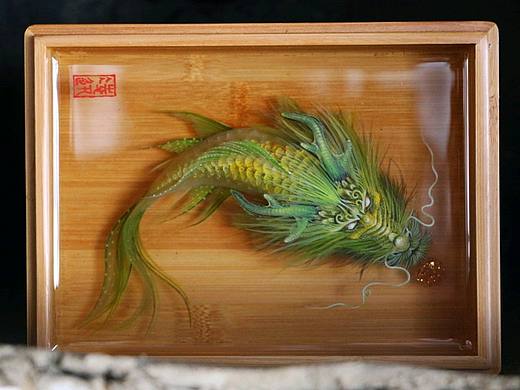 《鳌鱼》《遛浪地球》四月树脂画