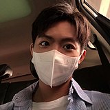 一只鱿鱼啊的头像