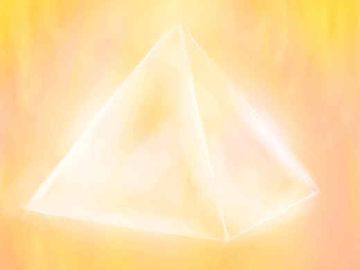 金色光芒与金字塔