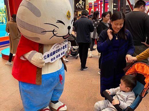 企业吉祥物人偶服装玩偶服案例欣赏