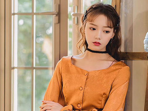 模特静静  文艺复古风女装拍摄 模特拍摄