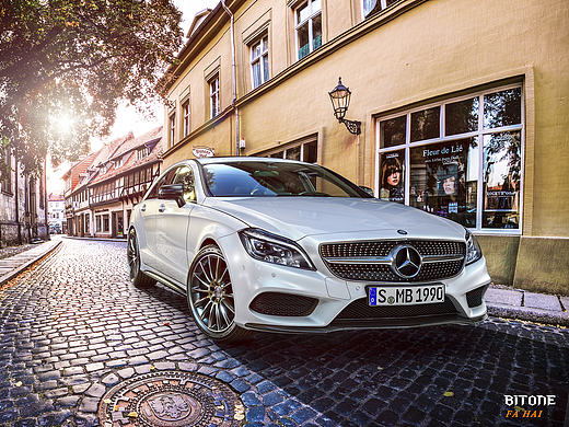 Mercedes-Benz CLS