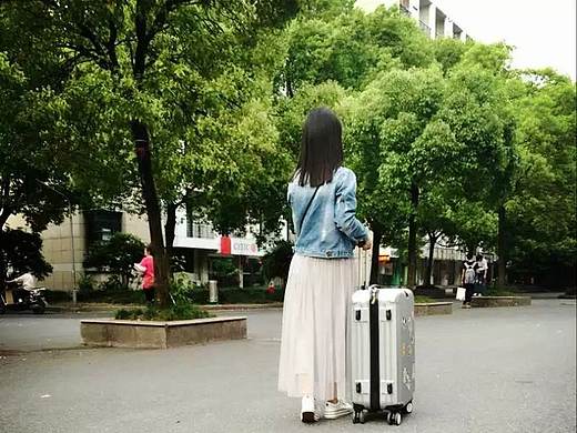 作品整理&来自一个会PS会AI会PR的运营