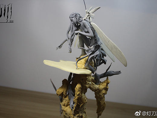 《花仙子》