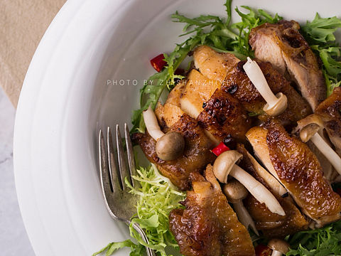 不忘初心，用光影诉说美食。越式菜肴来一组