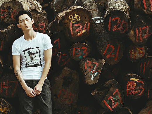 一组服装品牌棉麻时尚小试牛刀