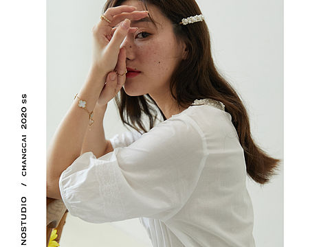 最是那一低头的温柔