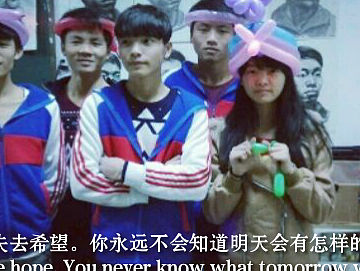 隔壁小張在大安高中四個班畫室和同學(xué)們合照（個人主頁-ZMTUxNDc3Njg=） - 人像攝影 - 站酷設(shè)計師大新婆原創(chuàng)素材 - 站酷ZCOOL