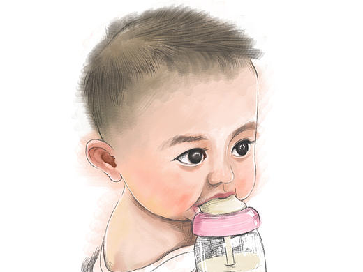 儿子吃奶的样子好萌哦~~