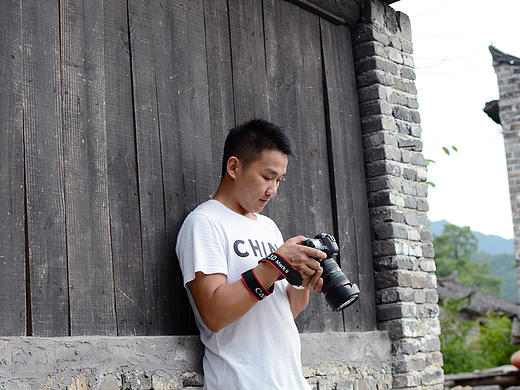 丨 一匹黑马 丨 连南千年瑶寨