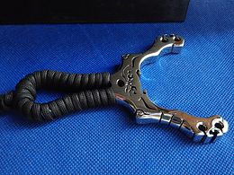 【請教】一個彈弓能有什么樣的創(chuàng)意？