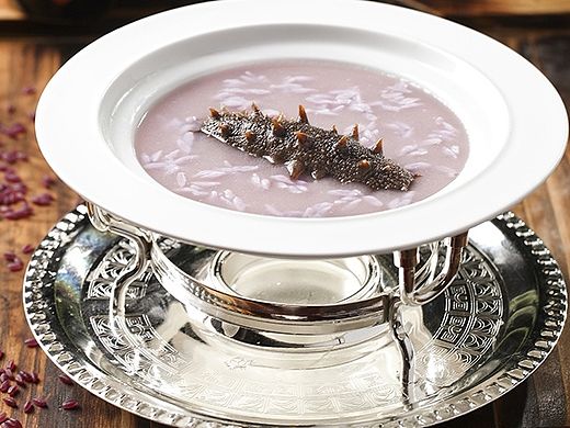 养生紫米烩海参(墨文创意美食摄影)