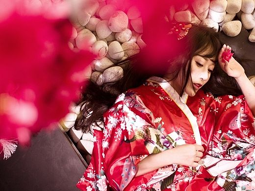 繁花落尽，皆离歌（个人主页-ZMTIzNzI4Njg=） - 人像摄影 - 站酷设计师青石ChingseMUK原创素材 - 站酷ZCOOL