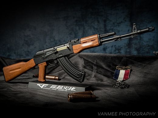枪模AK47 玩具 场景拍摄 产品拍摄 穿越火线(个人主页-ZMTMxNjQyMDQ=) - 产品摄影 - 站酷设计师karlllll原创素材 - 站酷ZCOOL