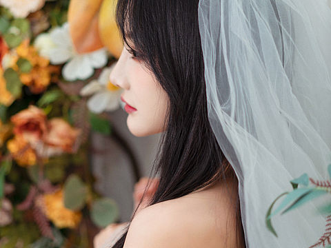 花蔓（個(gè)人主頁-ZNTAxMDU3MDA=） - 人像攝影 - 站酷設(shè)計(jì)師舒帆Fiona原創(chuàng)素材 - 站酷ZCOOL