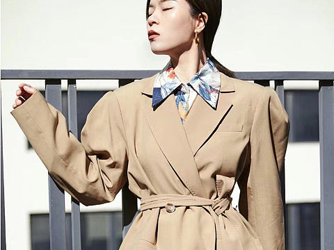 服装和配饰