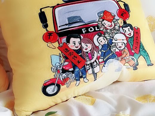 我的原創(chuàng)抱枕出爐（個(gè)人主頁-ZMjcxMDQ0Mjg=） - 藝術(shù)插畫 - 站酷設(shè)計(jì)師花花涂鴉原創(chuàng)素材 - 站酷ZCOOL