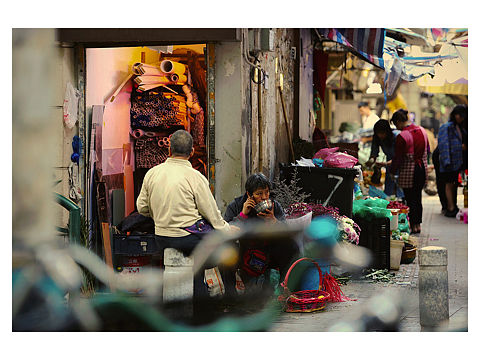 廣州的服裝街（個(gè)人主頁-ZNDE3MDk4MjA=） - 人文/紀(jì)實(shí)攝影 - 站酷設(shè)計(jì)師HK_明天原創(chuàng)素材 - 站酷ZCOOL