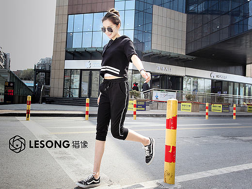 女装运动裤拍摄