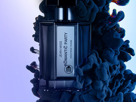 香水（個(gè)人主頁(yè)-ZNDc2NDY2MDg=） - 產(chǎn)品攝影 - 站酷設(shè)計(jì)師產(chǎn)品攝影精修原創(chuàng)素材 - 站酷ZCOOL