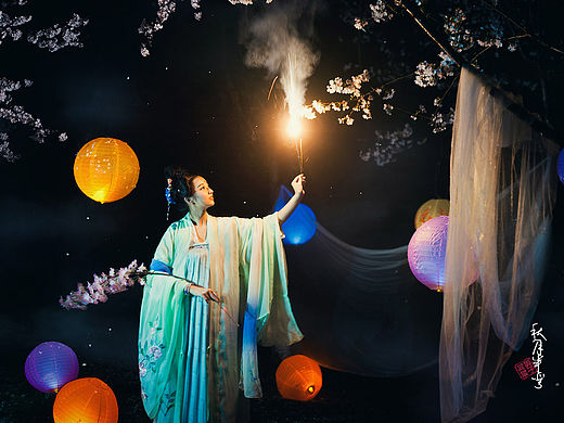 夜 雨 樱(汉服人像)
