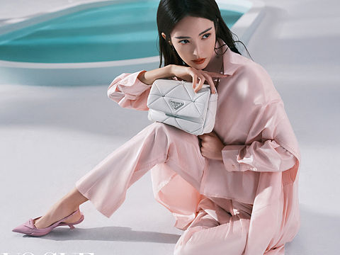 《VOGUE服饰与美容》