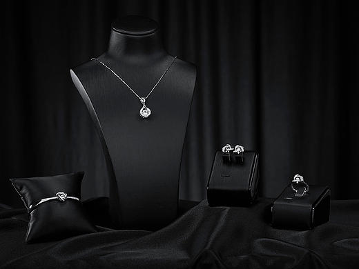 手飾底座拍攝（個人主頁-ZMTY3NjY1NDA=） - 產品攝影 - 站酷設計師攝影無與倫比原創(chuàng)素材 - 站酷ZCOOL