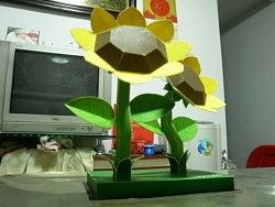向日葵纸模装饰品